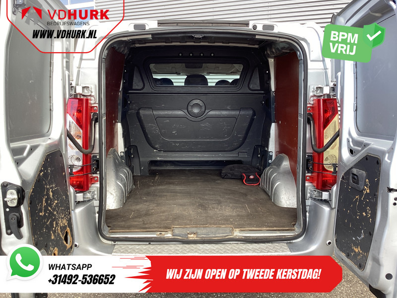 Peugeot Expert 2.0 HDI 130 pk L2 Dubbel Cabine DC EXPORT Airco/ Cruise/ Navi/ PDC/ Trekhaak - Furgoneta pequeña, Furgoneta combi: foto 5 Peugeot Expert 2.0 HDI 130 pk L2 Dubbel Cabine DC EXPORT Airco/ Cruise/ Navi/ PDC/ Trekhaak - Furgoneta pequeña, Furgoneta combi: foto 5