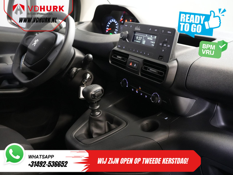 Peugeot Partner 1.2 Turbo 110 pk BPM VRIJ/ BENZINE/ PDC/ Cruise/ Airco - Furgoneta pequeña: foto 3 Peugeot Partner 1.2 Turbo 110 pk BPM VRIJ/ BENZINE/ PDC/ Cruise/ Airco - Furgoneta pequeña: foto 3