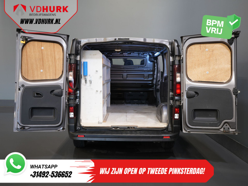 Renault Trafic 1.6 dCi 125pk L2 BPM VRIJ! Navi/ PDC/ Cruise/ Airco - Furgoneta pequeña: foto 5 Renault Trafic 1.6 dCi 125pk L2 BPM VRIJ! Navi/ PDC/ Cruise/ Airco - Furgoneta pequeña: foto 5