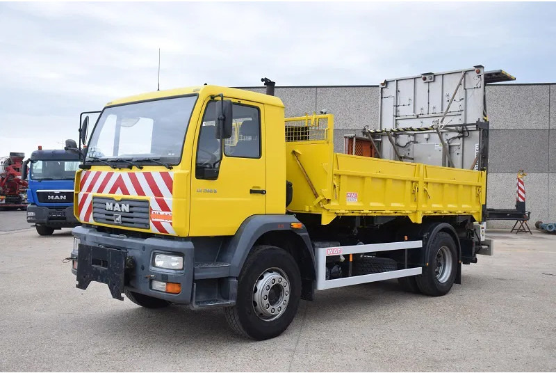 MAN Man L280 B - Shock Absorber - Camión volquete: foto 1 MAN Man L280 B - Shock Absorber - Camión volquete: foto 1