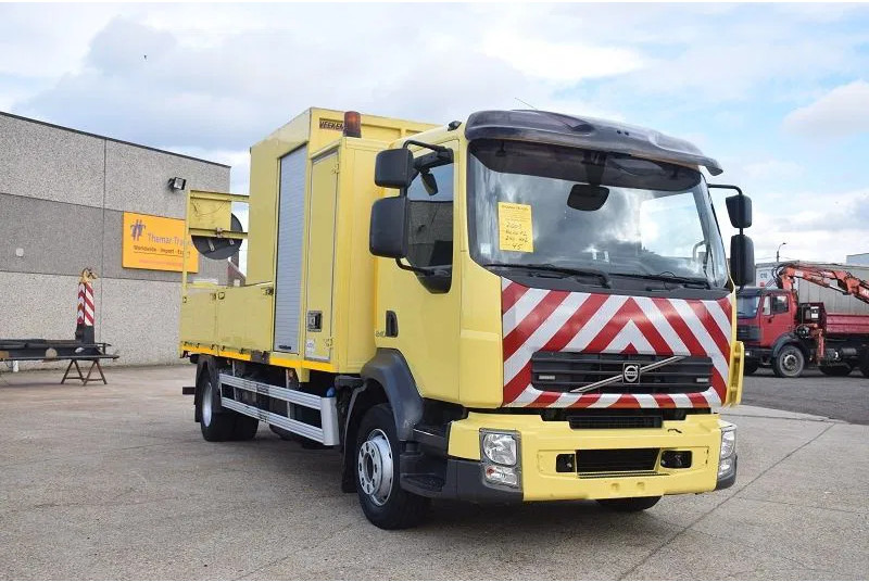 Camión caja abierta Volvo FL 250: foto 7