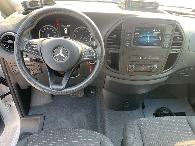 Mercedes-Benz Vito 116*Webasto*Achteruitrijcamera*Automaat*Navi*Tempomat*Attention assist* - Furgoneta frigorifica: foto 4 Mercedes-Benz Vito 116*Webasto*Achteruitrijcamera*Automaat*Navi*Tempomat*Attention assist* - Furgoneta frigorifica: foto 4