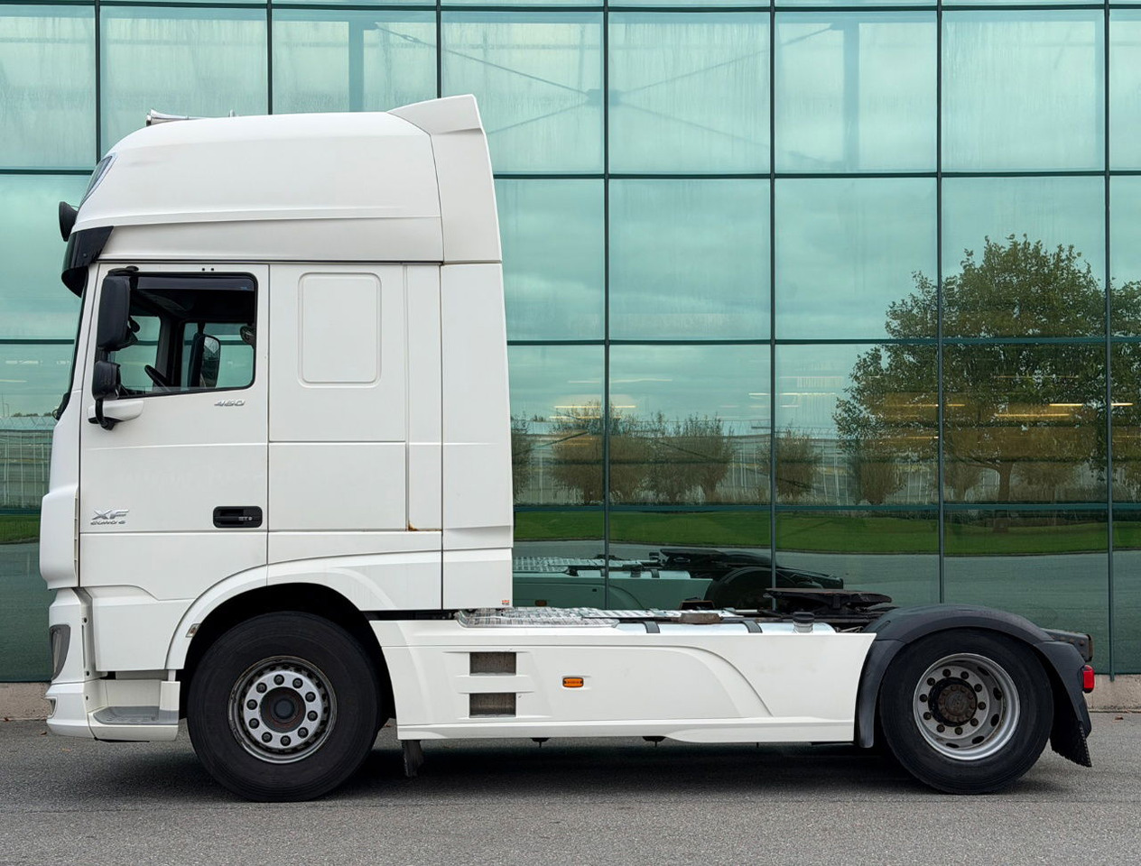 DAF XF 460 FT SSC 2x Tanks 881.000 KM NL Truck - Cabeza tractora: foto 2 DAF XF 460 FT SSC 2x Tanks 881.000 KM NL Truck - Cabeza tractora: foto 2