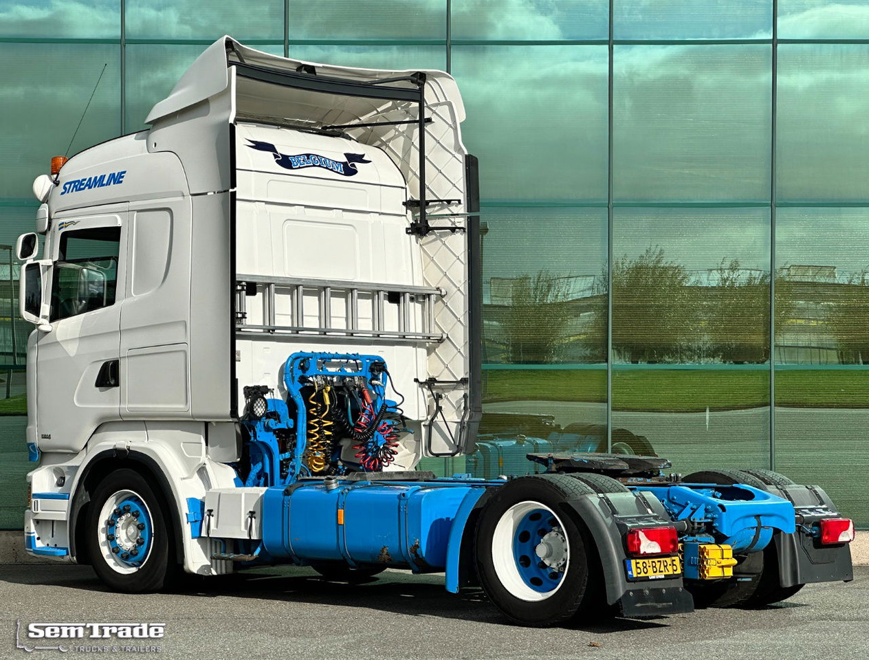 Scania R410 LOW Deck Retarder Full AIR 2x Tanks Park Cooling TOP Condition - Cabeza tractora: foto 3 Scania R410 LOW Deck Retarder Full AIR 2x Tanks Park Cooling TOP Condition - Cabeza tractora: foto 3