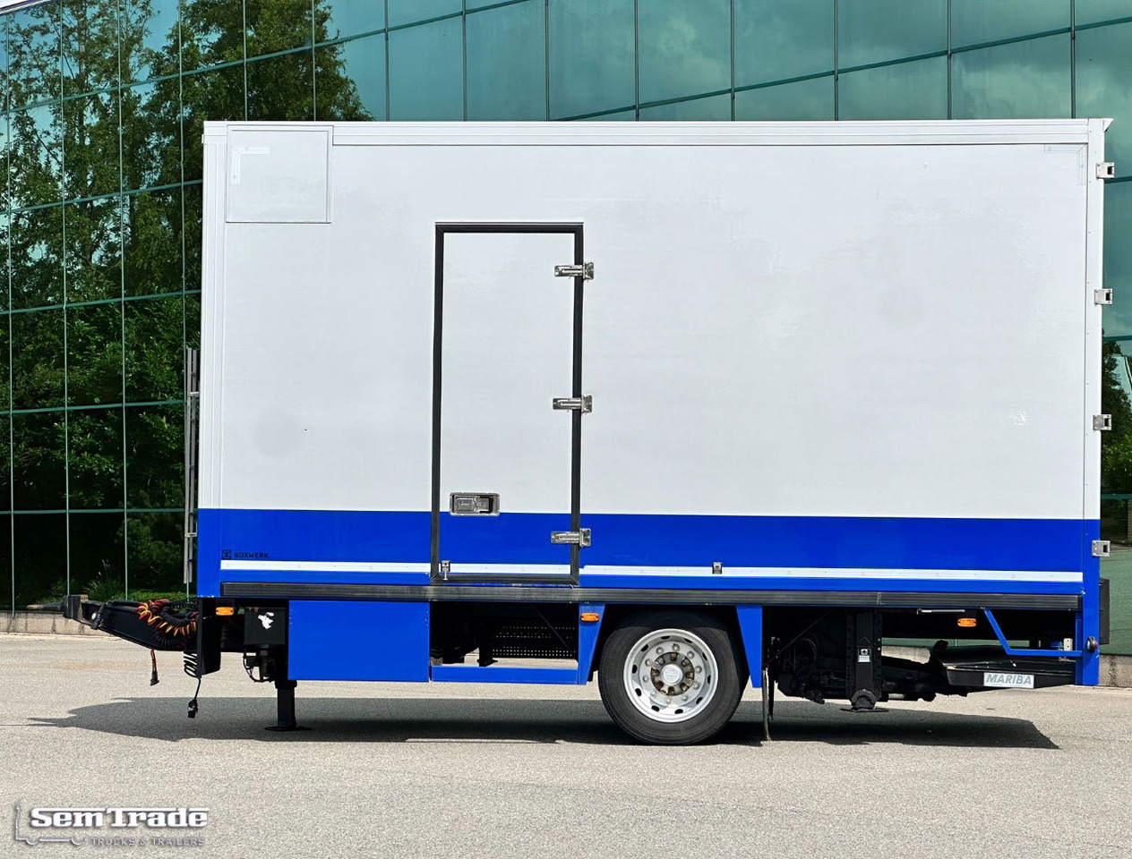 Floor Flma-10 Carrier Cooling 2X Side Door Tail Lift Disc Brakes Holland-Trailer - Remolque frigorífico: foto 2 Floor Flma-10 Carrier Cooling 2X Side Door Tail Lift Disc Brakes Holland-Trailer - Remolque frigorífico: foto 2
