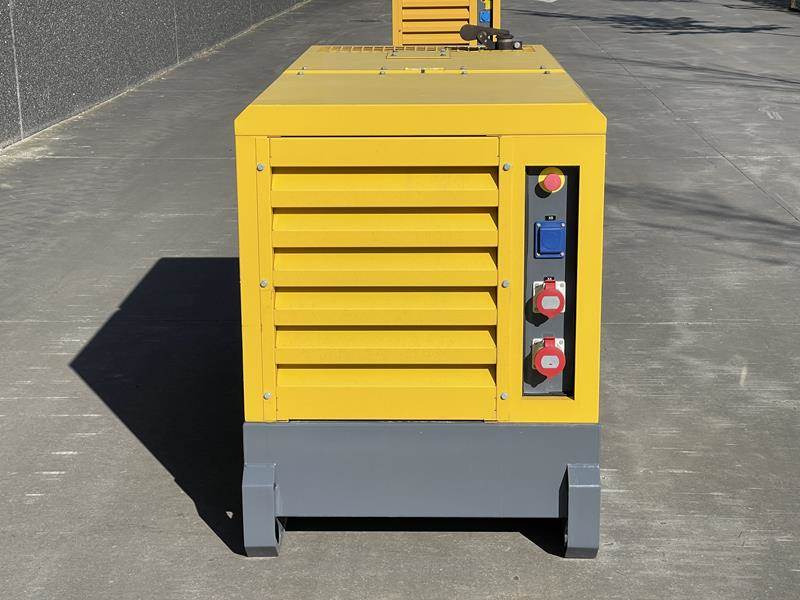 Atlas-Copco QAS 20 KD - Generador industriale: foto 2 Atlas-Copco QAS 20 KD - Generador industriale: foto 2