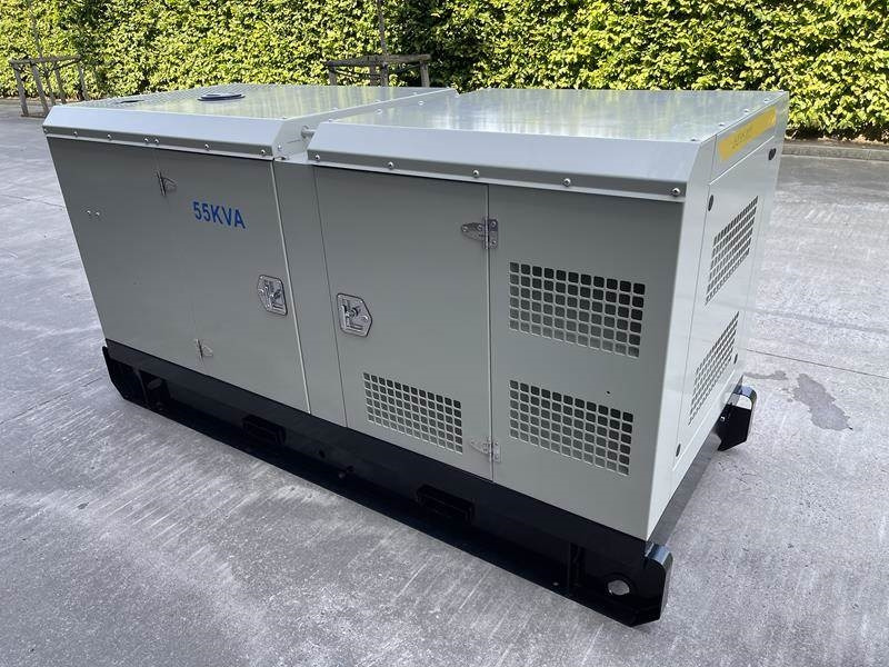 Generador industriale Cummins 55 kVA: foto 11
