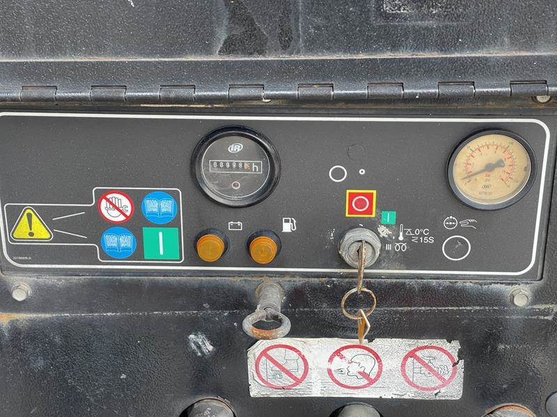 Compresor de aire Doosan 7 / 51: foto 6