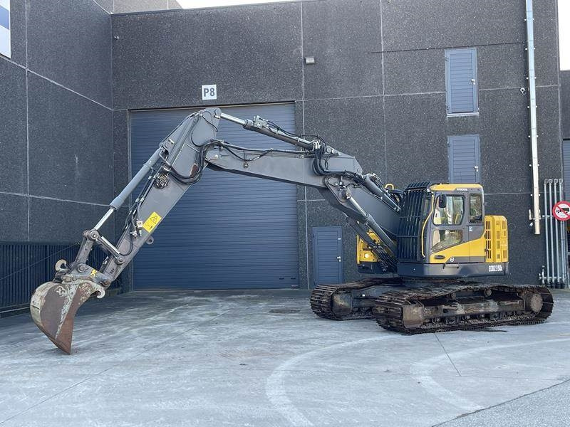 Volvo ECR 235 DL - Excavadora de cadenas: foto 1 Volvo ECR 235 DL - Excavadora de cadenas: foto 1
