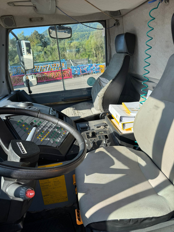 LIEBHERR LTM 1030/2 - Autogrúa: foto 5 LIEBHERR LTM 1030/2 - Autogrúa: foto 5