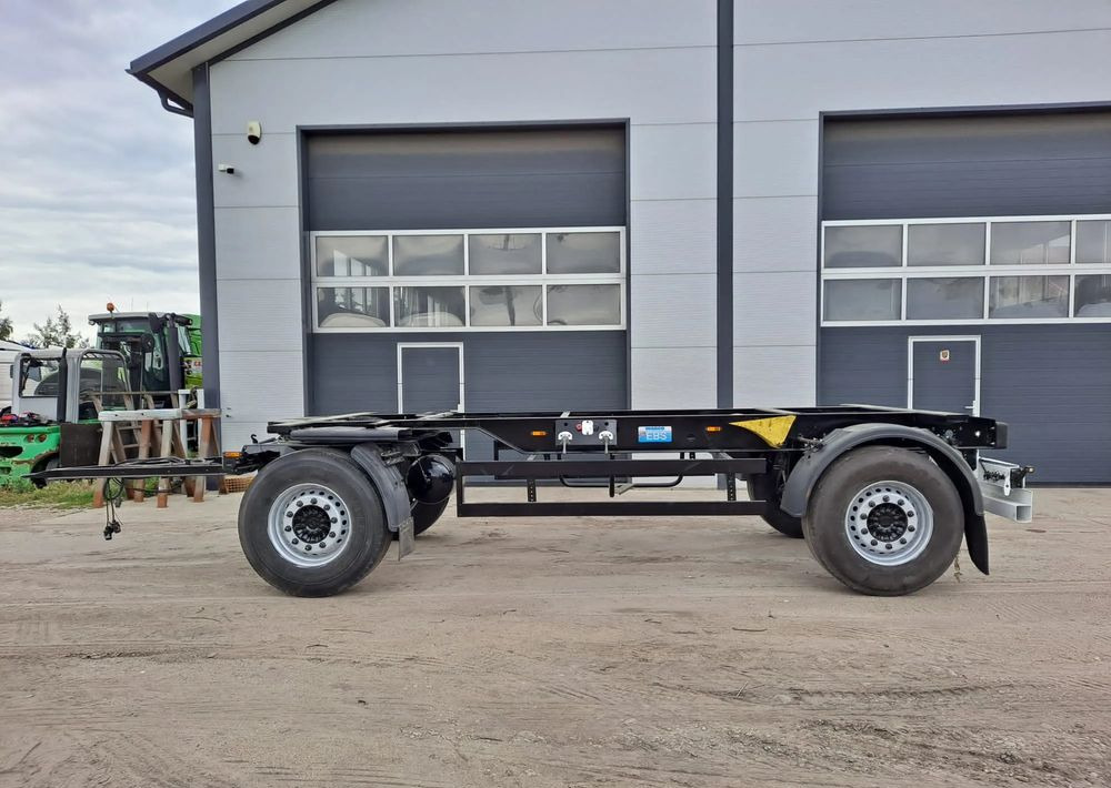 Krone BDF do mleka przyczepa do przewozu mleka - Remolque multilift/ Portacontenedores de cadenas: foto 4 Krone BDF do mleka przyczepa do przewozu mleka - Remolque multilift/ Portacontenedores de cadenas: foto 4