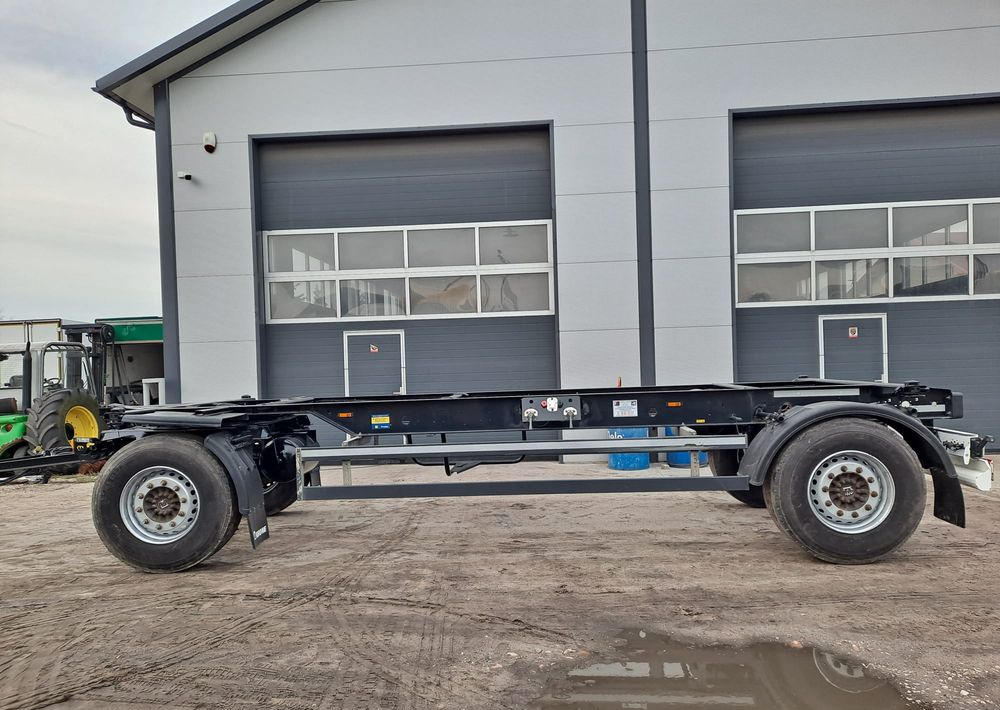 Krone Przyczepa BDF Krone - Remolque portacontenedore/ Intercambiable: foto 1 Krone Przyczepa BDF Krone - Remolque portacontenedore/ Intercambiable: foto 1