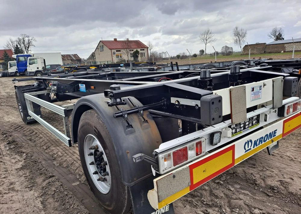 Krone Przyczepa Krone BDF 2017 rok - Remolque portacontenedore/ Intercambiable: foto 4 Krone Przyczepa Krone BDF 2017 rok - Remolque portacontenedore/ Intercambiable: foto 4