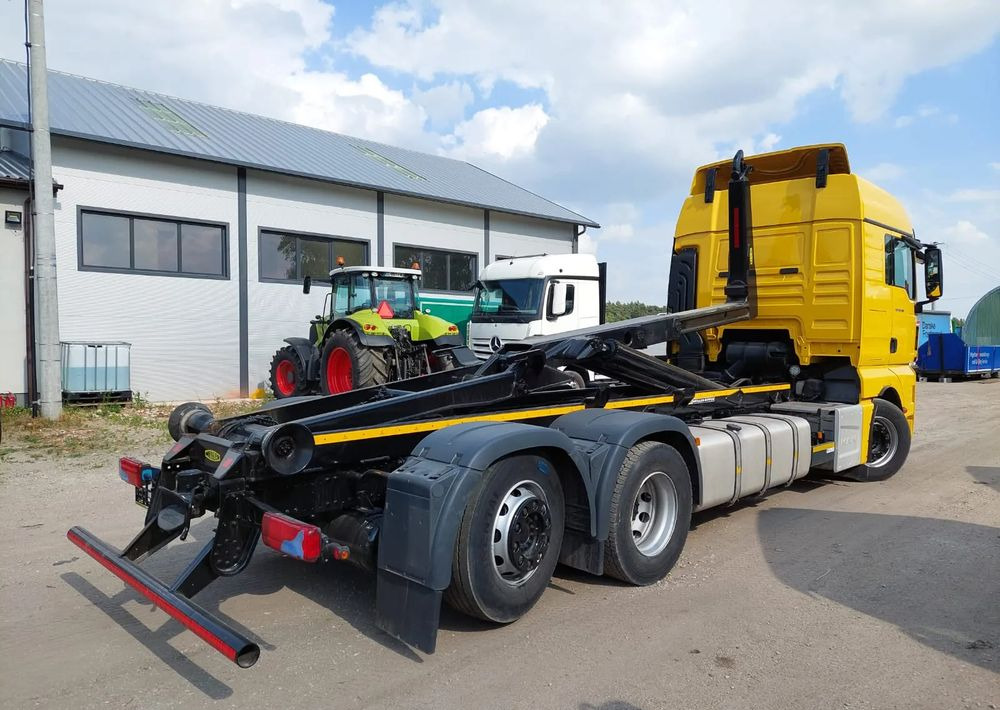 MAN TGX 26-500 Hakowiec oś skrętna - Camión multibasculante: foto 5 MAN TGX 26-500 Hakowiec oś skrętna - Camión multibasculante: foto 5