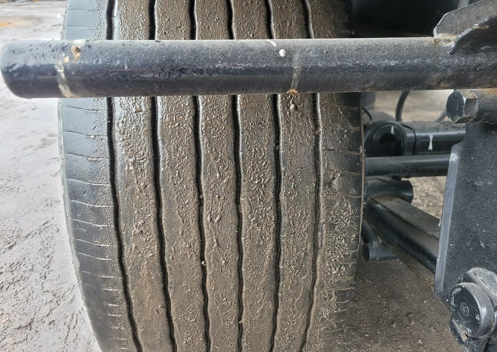 Krone Przyczepa wywrotka 3 osie wywrot - Otra maquinaria: foto 4 Krone Przyczepa wywrotka 3 osie wywrot - Otra maquinaria: foto 4