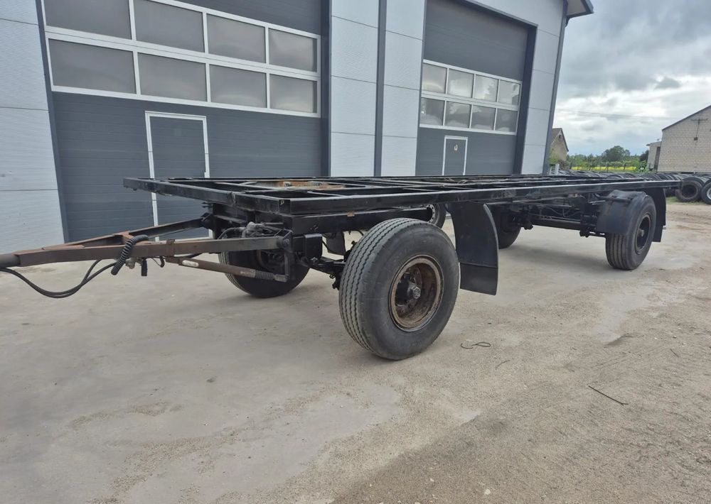 Schmitz Cargobull Przyczepa Krone na resorze - Remolque multilift/ Portacontenedores de cadenas: foto 1 Schmitz Cargobull Przyczepa Krone na resorze - Remolque multilift/ Portacontenedores de cadenas: foto 1