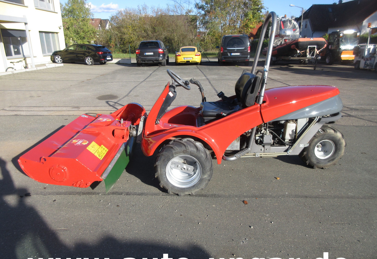 Aebi TerraCut TC07 Hangmäher 3x3 mit Humus Mulcher - Desbrozadora de brazo: foto 4 Aebi TerraCut TC07 Hangmäher 3x3 mit Humus Mulcher - Desbrozadora de brazo: foto 4