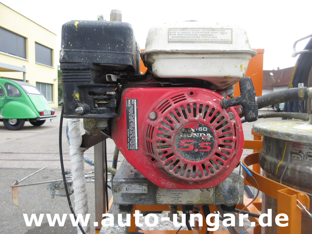 Graco LineLazer II 5900 auf Zindel VarioZet Linedriver Perlstreuer + Airless-Farb-Spritze Hofmann - Construcción de carreteras: foto 4 Graco LineLazer II 5900 auf Zindel VarioZet Linedriver Perlstreuer + Airless-Farb-Spritze Hofmann - Construcción de carreteras: foto 4