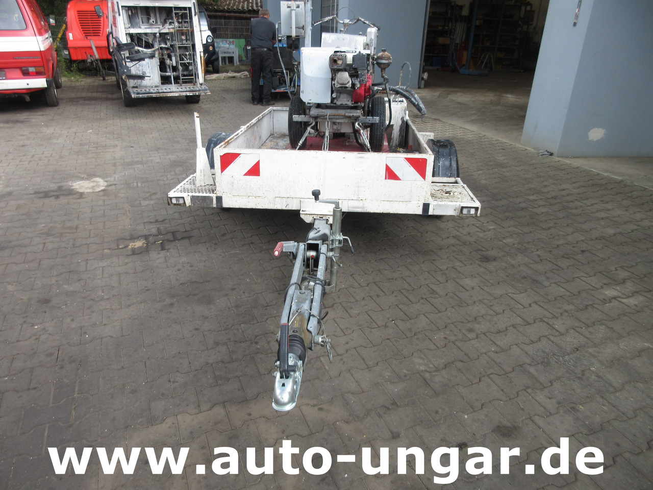 Graco Zebra 5 Airless Traceuse Markiermaschine Roadmarking Machine mit Trailer Hofmann - Construcción de carreteras: foto 2 Graco Zebra 5 Airless Traceuse Markiermaschine Roadmarking Machine mit Trailer Hofmann - Construcción de carreteras: foto 2