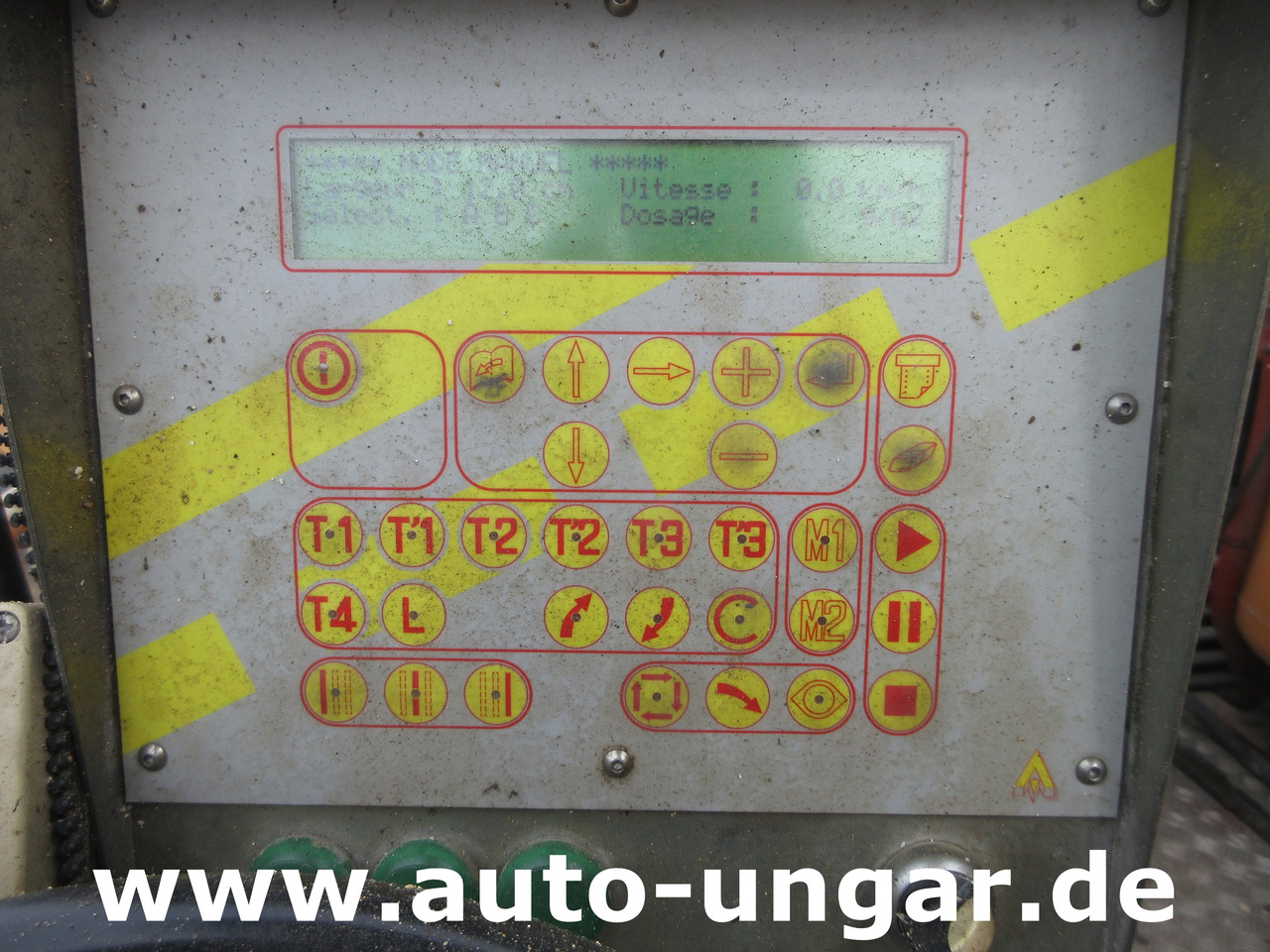 Construcción de carreteras Hofmann H75 - 1000 Thermoplastic Roadmarking Machine Truck Mounted Hot Paint: foto 16