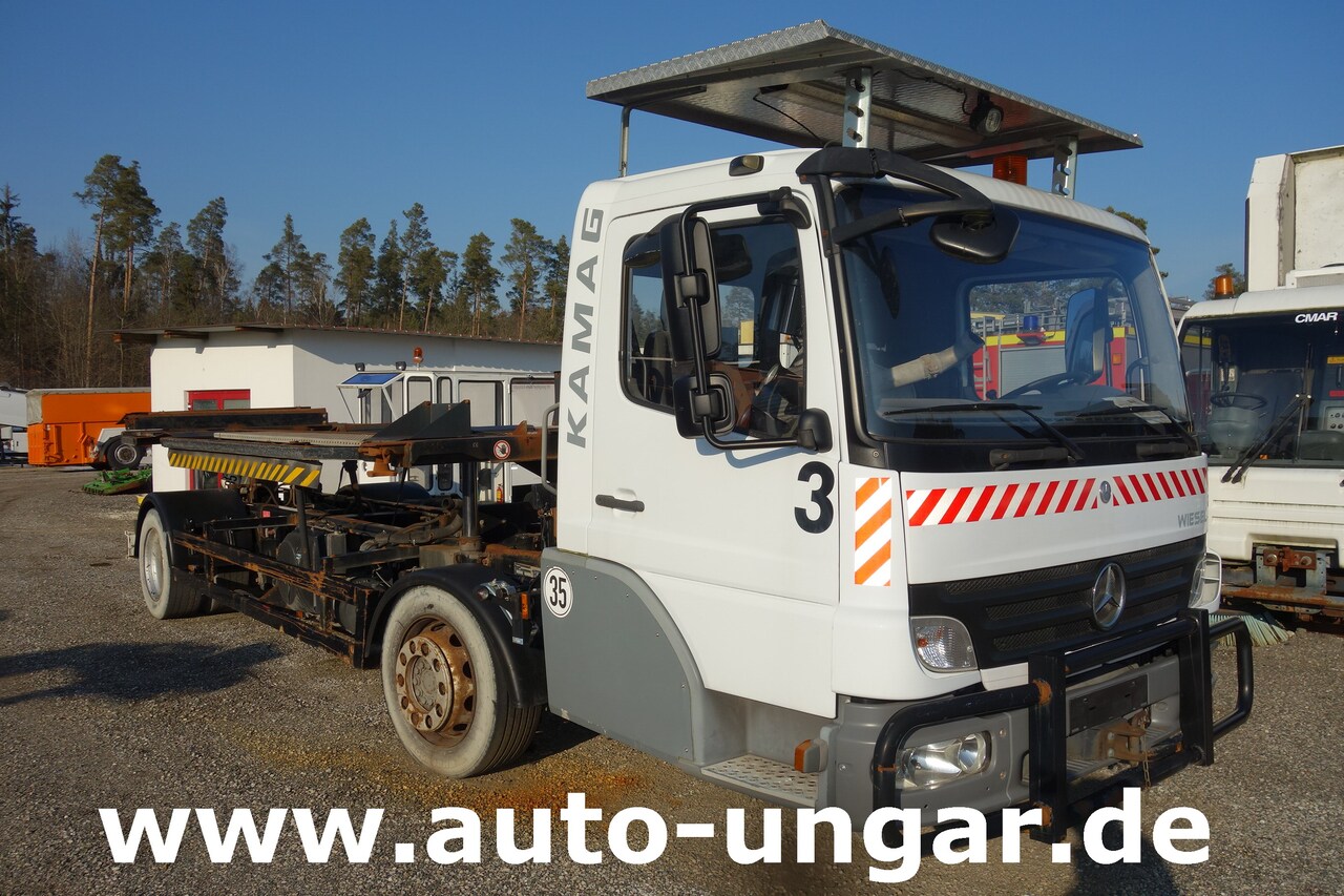 Kamag Mafi Terberg Mercedes Mercedes Kamag Wiesel WBH25P Mafi Terberg Wechselbrückenumsetzer - Tractor industrial: foto 1 Kamag Mafi Terberg Mercedes Mercedes Kamag Wiesel WBH25P Mafi Terberg Wechselbrückenumsetzer - Tractor industrial: foto 1