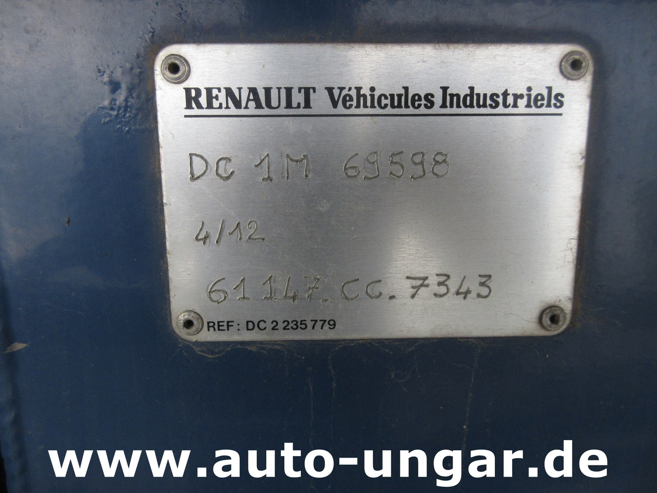 Camión cisterna para transporte de combustible Renault B110 Titan Aviation AVGas Refueller Jet Tanker 2000l Aviteilleur GSE: foto 12 Camión cisterna para transporte de combustible Renault B110 Titan Aviation AVGas Refueller Jet Tanker 2000l Aviteilleur GSE: foto 12