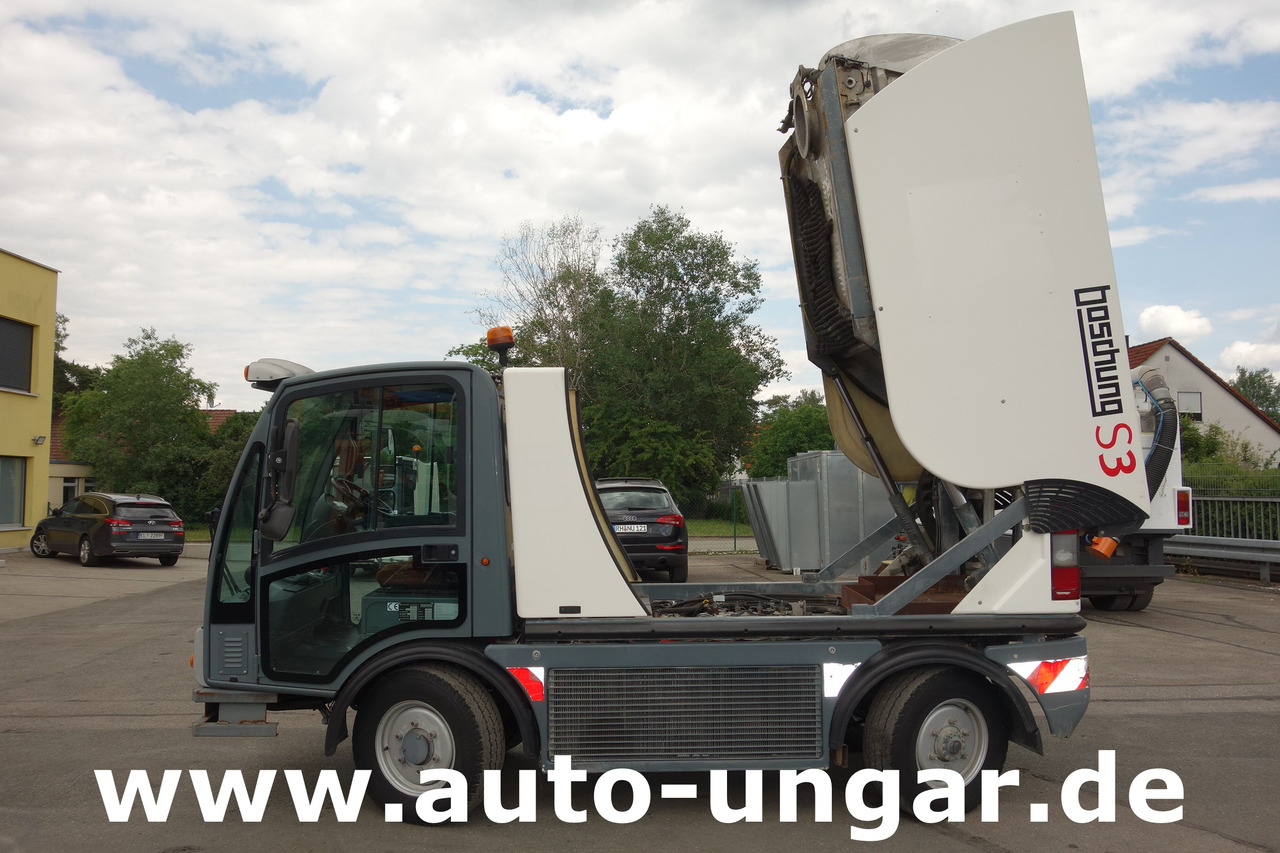 Boschung S3 Wasserfass Kipper 4-Rad-Lenkung Multicar Kommunalfahrzeug Geräteträger - Vehículo municipal: foto 3 Boschung S3 Wasserfass Kipper 4-Rad-Lenkung Multicar Kommunalfahrzeug Geräteträger - Vehículo municipal: foto 3