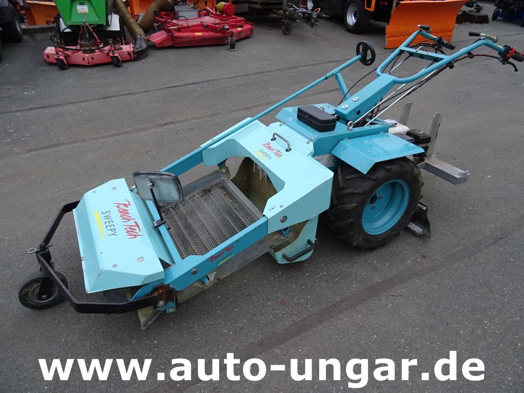 KASSBOHRER Kässbohrer BeachTech Sweepy Strandreiniger - Vehículo municipal: foto 1 KASSBOHRER Kässbohrer BeachTech Sweepy Strandreiniger - Vehículo municipal: foto 1