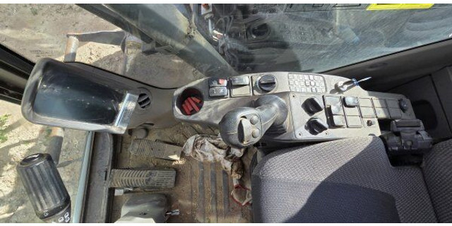 Excavadora de ruedas Volvo EW 140D (17t): foto 11 Excavadora de ruedas Volvo EW 140D (17t): foto 11