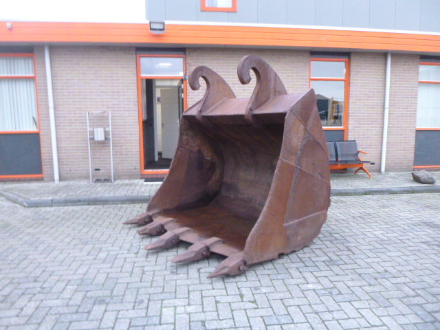 BECO CW70 - Cazo para Excavadora de cadenas: foto 1 BECO CW70 - Cazo para Excavadora de cadenas: foto 1