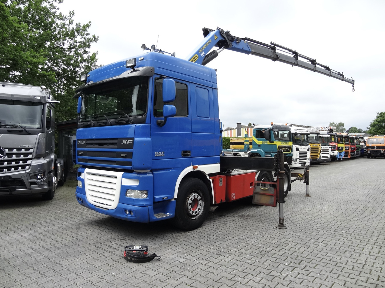 Daf XF105 460 6X2 Kran Palfinger 34002 - Cabeza tractora: foto 1 Daf XF105 460 6X2 Kran Palfinger 34002 - Cabeza tractora: foto 1