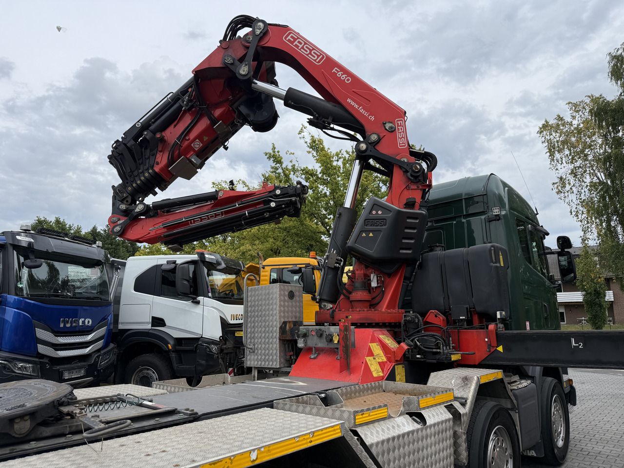 Scania R450 8X4 Kran Fassi F660 bis 34 Meter - Cabeza tractora: foto 2 Scania R450 8X4 Kran Fassi F660 bis 34 Meter - Cabeza tractora: foto 2