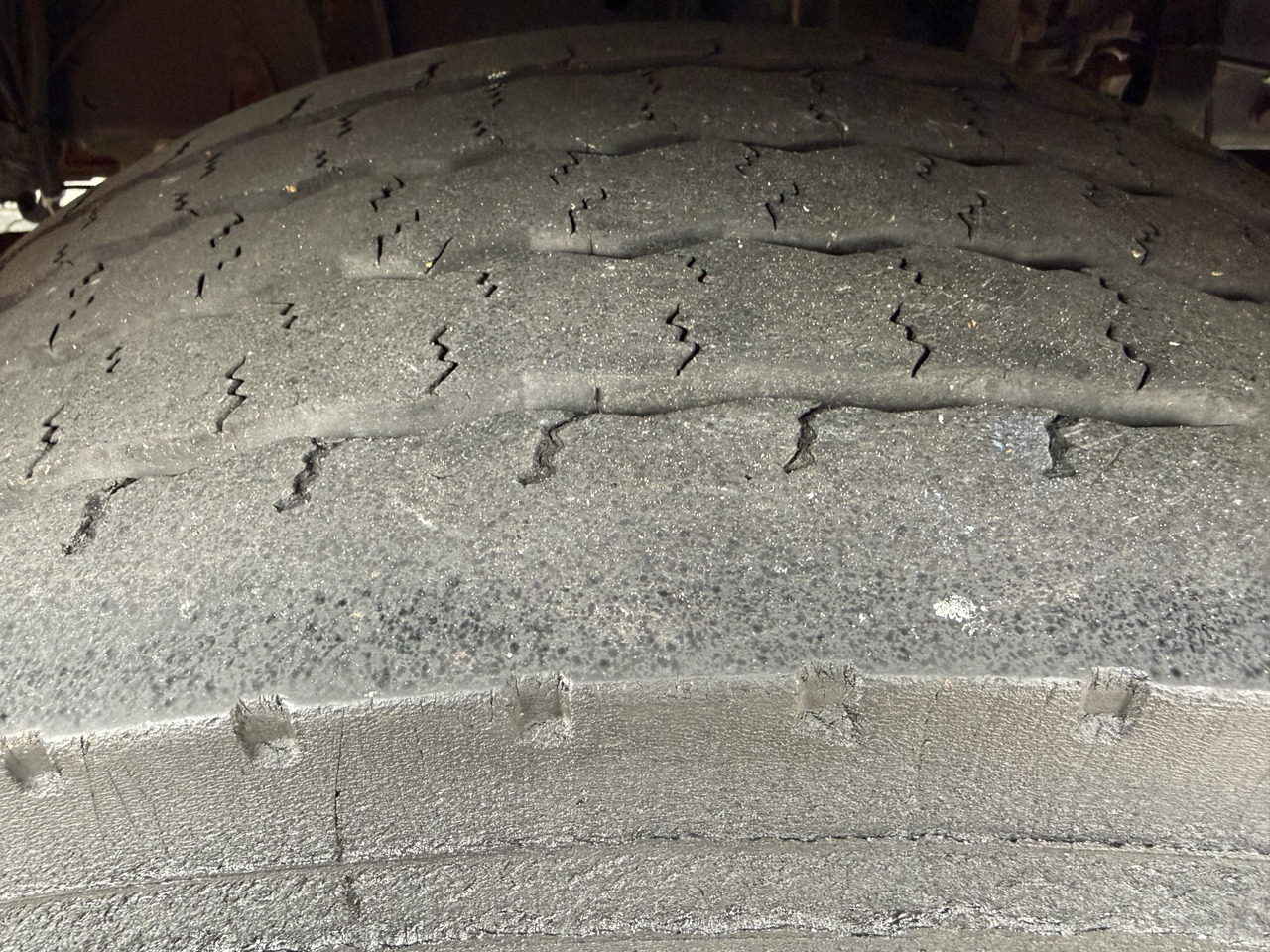 MAN TGS 26.360 6X2 Palfinger 27002 bis 26.5 Meter - Camión grúa, Camión caja abierta: foto 4 MAN TGS 26.360 6X2 Palfinger 27002 bis 26.5 Meter - Camión grúa, Camión caja abierta: foto 4