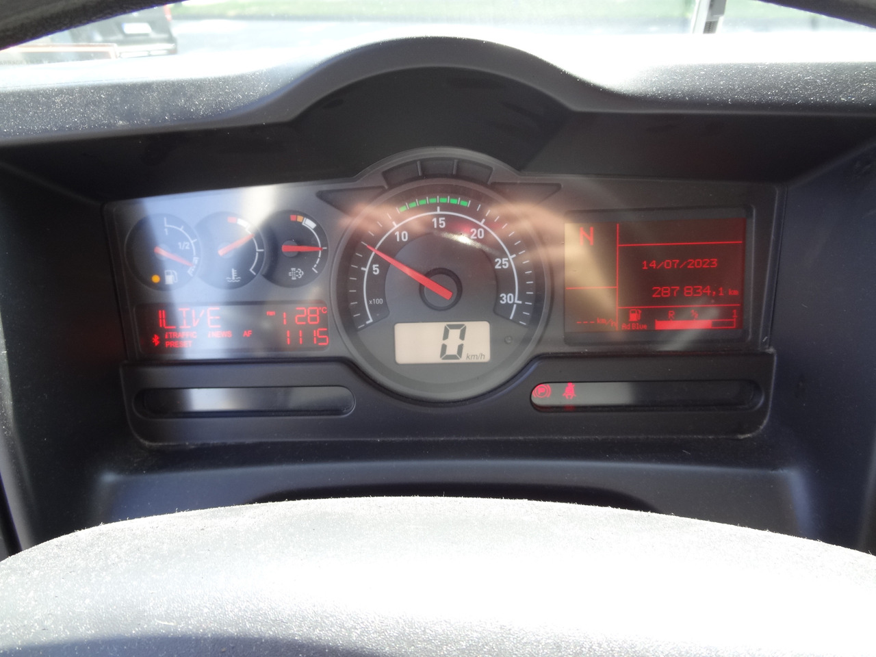 Renault D10.210 7m Koffer - Camión caja cerrada: foto 5 Renault D10.210 7m Koffer - Camión caja cerrada: foto 5