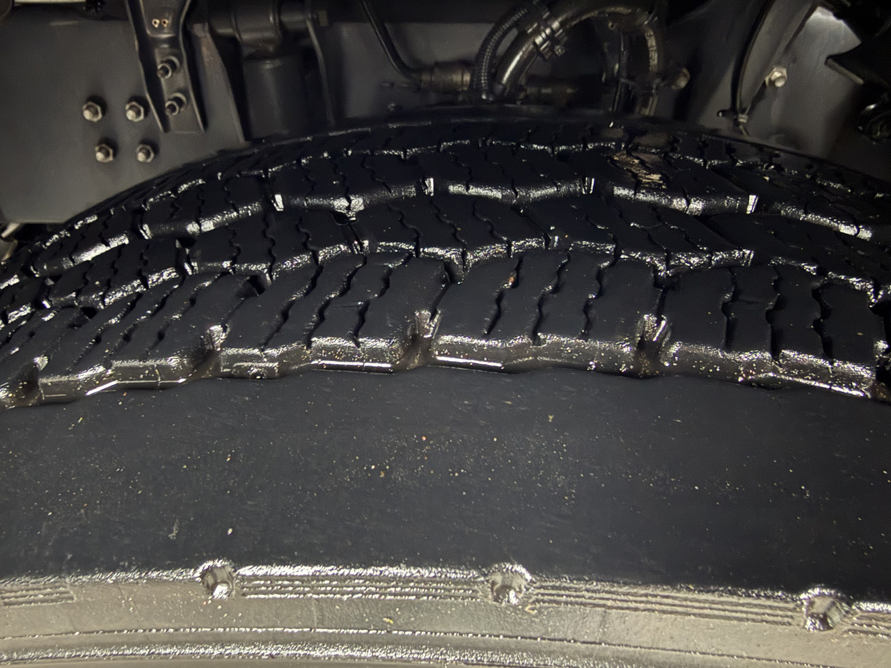 Scania P280 4X2 - Camión caja cerrada: foto 3 Scania P280 4X2 - Camión caja cerrada: foto 3