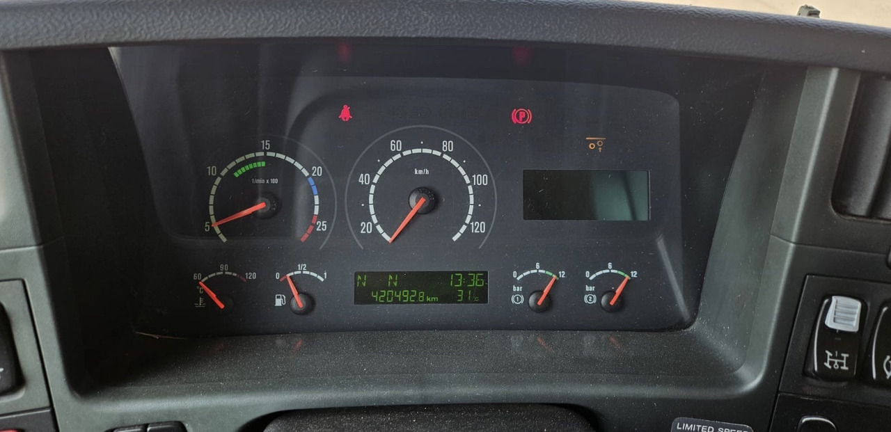 Scania P420 8X2*6 - Camión chasis: foto 3 Scania P420 8X2*6 - Camión chasis: foto 3