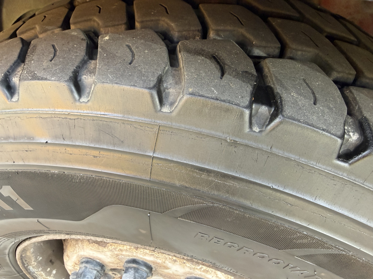 Scania R380 6X2*4 Kipper mit Kran HIAB 220 - Camión volquete, Camión grúa: foto 3 Scania R380 6X2*4 Kipper mit Kran HIAB 220 - Camión volquete, Camión grúa: foto 3