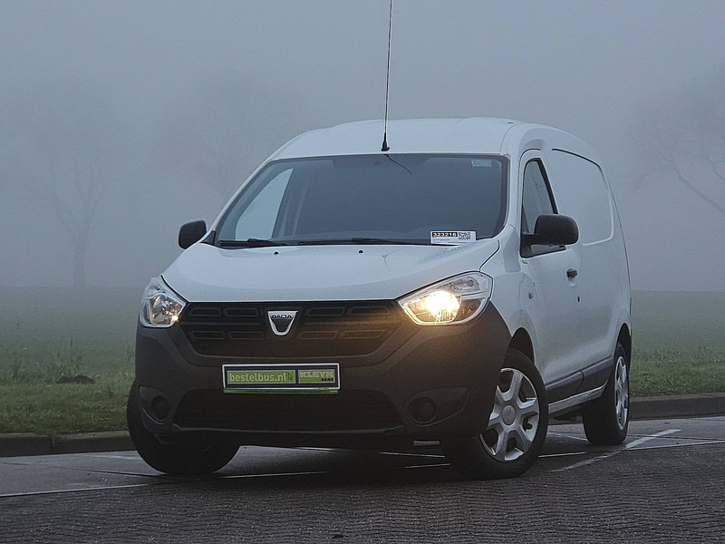 Dacia Dokker 1.5 DCI 75 - Furgoneta caja cerrada: foto 1 Dacia Dokker 1.5 DCI 75 - Furgoneta caja cerrada: foto 1