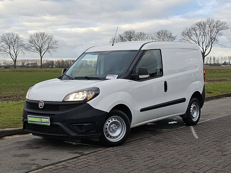 Fiat Doblò CARGO 1.6 L1 1e Eigenaar NL! - Furgoneta pequeña: foto 2 Fiat Doblò CARGO 1.6 L1 1e Eigenaar NL! - Furgoneta pequeña: foto 2