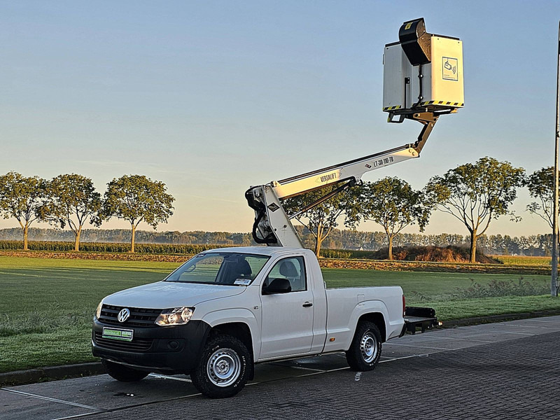 Volkswagen Amarok 2.0 TDI VERSA LIFT 11 MTR - Furgoneta: foto 2 Volkswagen Amarok 2.0 TDI VERSA LIFT 11 MTR - Furgoneta: foto 2
