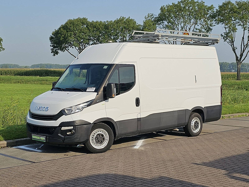 Iveco Daily 35S14 L2H2 Imperiaal Euro6 - Furgón: foto 2 Iveco Daily 35S14 L2H2 Imperiaal Euro6 - Furgón: foto 2