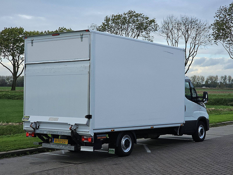 Iveco Daily 35S18 3.0ltr ac aut. EUR6 - Furgoneta caja cerrada: foto 3 Iveco Daily 35S18 3.0ltr ac aut. EUR6 - Furgoneta caja cerrada: foto 3