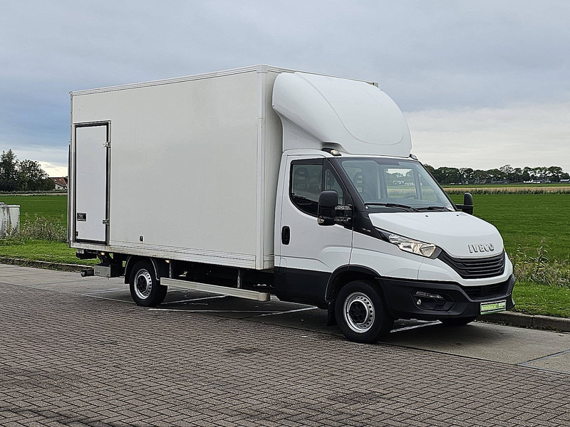 Iveco Daily 35S18 Bakwagen Laadklep! - Furgoneta caja cerrada: foto 5 Iveco Daily 35S18 Bakwagen Laadklep! - Furgoneta caja cerrada: foto 5