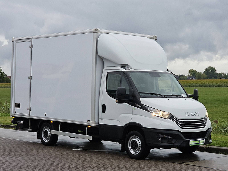 Iveco Daily 35S18 ac automaat EURO6 - Furgoneta caja cerrada: foto 5 Iveco Daily 35S18 ac automaat EURO6 - Furgoneta caja cerrada: foto 5