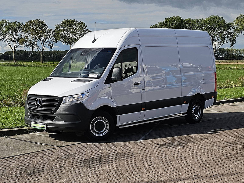 Mercedes-Benz Sprinter 311 L2H2 Wp-Inrichting ! - Furgón: foto 2 Mercedes-Benz Sprinter 311 L2H2 Wp-Inrichting ! - Furgón: foto 2