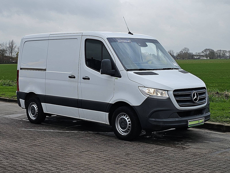 Mercedes-Benz Sprinter 314 L1H1 Mbux10 Automaat - Furgón: foto 5 Mercedes-Benz Sprinter 314 L1H1 Mbux10 Automaat - Furgón: foto 5