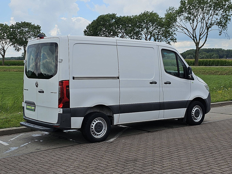 Mercedes-Benz Sprinter 314 L1H1 Mbux10 LED Eur6 - Furgón: foto 3 Mercedes-Benz Sprinter 314 L1H1 Mbux10 LED Eur6 - Furgón: foto 3