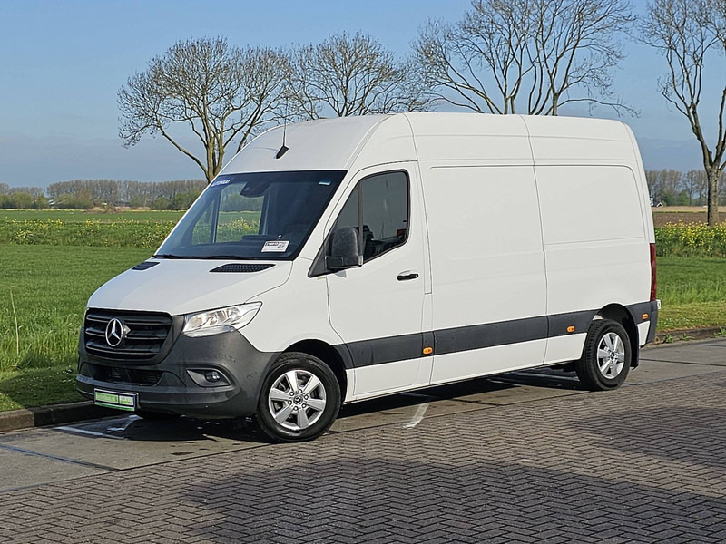 Mercedes-Benz Sprinter 314 L2H2 Mbux10 Automaat - Furgón: foto 2 Mercedes-Benz Sprinter 314 L2H2 Mbux10 Automaat - Furgón: foto 2