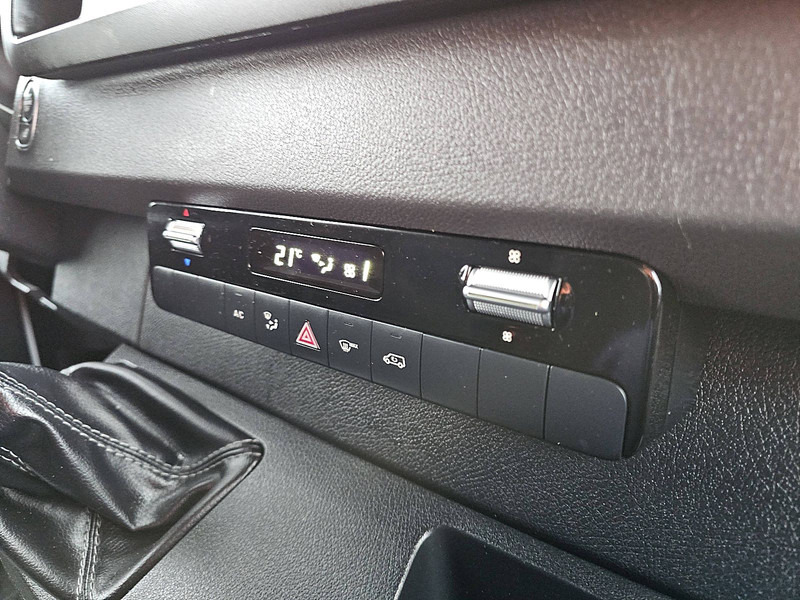 Furgoneta pequeña Mercedes-Benz Sprinter 315 L2H2 RWD Airco Euro6: foto 10 Furgoneta pequeña Mercedes-Benz Sprinter 315 L2H2 RWD Airco Euro6: foto 10