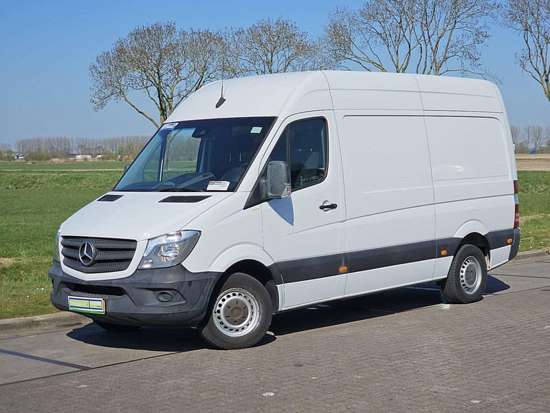 Mercedes-Benz Sprinter 319 L2H2 3.0Ltr V6 Navi! - Furgón: foto 2 Mercedes-Benz Sprinter 319 L2H2 3.0Ltr V6 Navi! - Furgón: foto 2